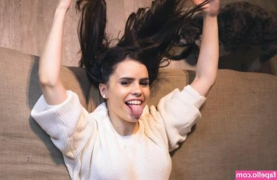 Sofi Morandi [ sofi-morandi ] - https://stripchat.com/namigonewild/follow-me streaming now with Nami