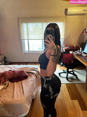 shuuliax - Last big nut of 2024 all on my thighs