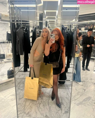 Gkbarry - Just wanted to say I hope your day is as amazing as you are!🥰🥰