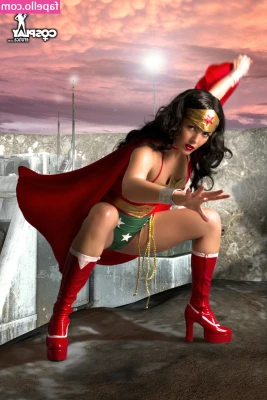 Superheroine - reminder tips are greatly appreciated! then i can i do spicy cosplays