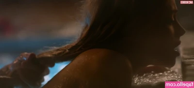 Josephine Langford [ josephine-langford ] - FULL 2 minutes Nami dildo playing 🧡 . Did you enjoy it as much as