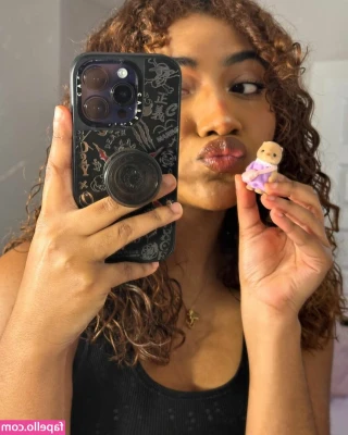krystalogy - I bring the heat babe!🔥