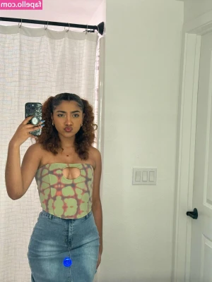krystalogy - is motorboating ass a thing? cuz it should be 👅