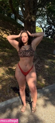 Haylee Anderson [ haylee-anderson ] - 🐫 Hump Day Give-Away Victoria's Secret 🤫  Final Clue: Victoria