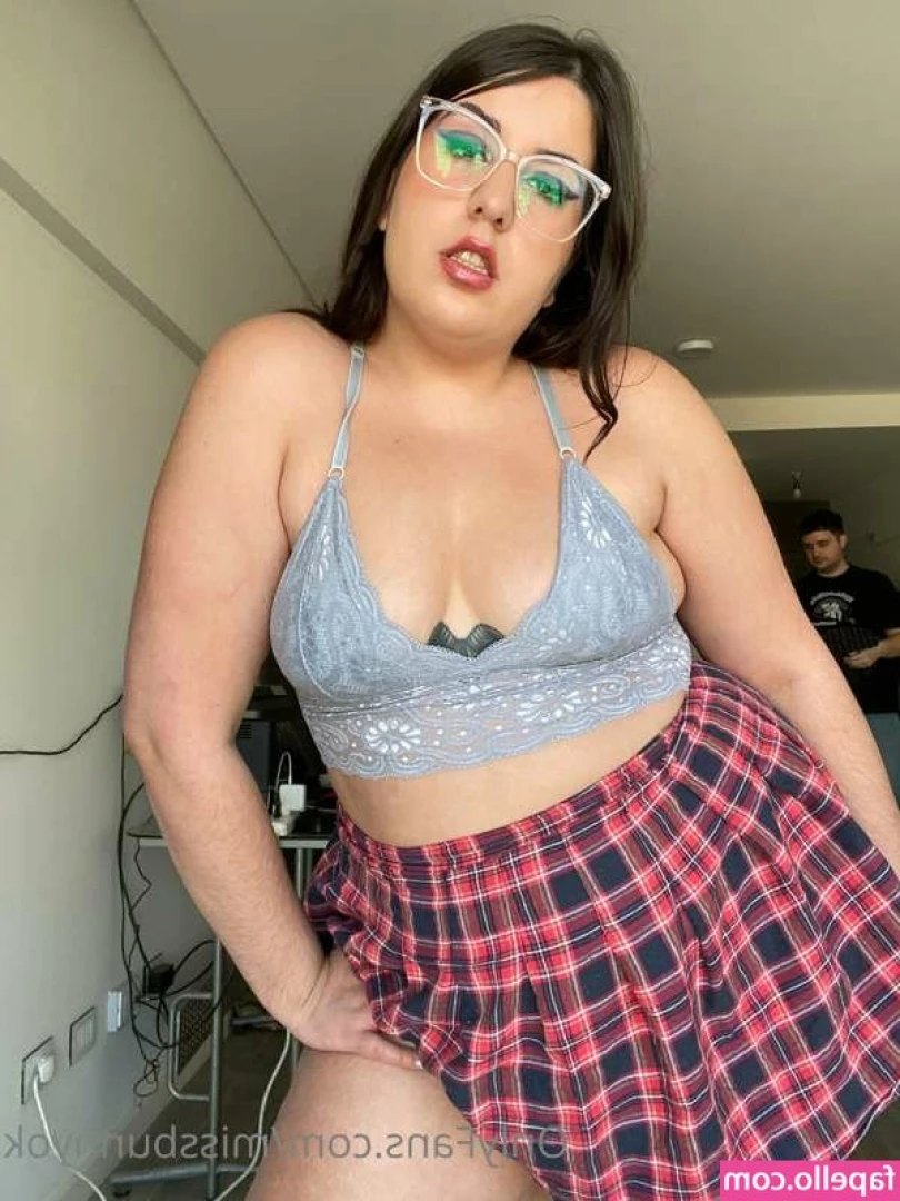Lita JUGS [ lita-jugs ] - Video about difference of precum and cum, normally my precum is clear
