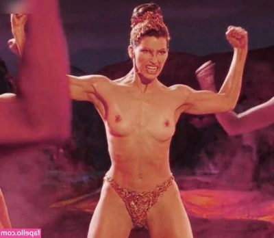 Gina Gershon [ gina-gershon ] - Gooooooood morning guys!