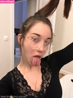 pinkiiwet - I ve never wanted something so bad in my entire life  Send Amazon