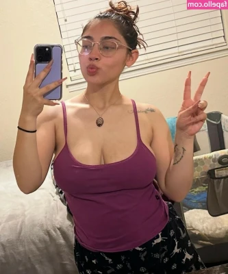 rose.w2913 [ rose-w2913 ] - Big 🍆 & Pretty Toes 💅🏿
