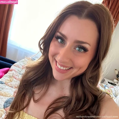 dietmarshmallo - Nothing more empowering than being confident with your own pussy
