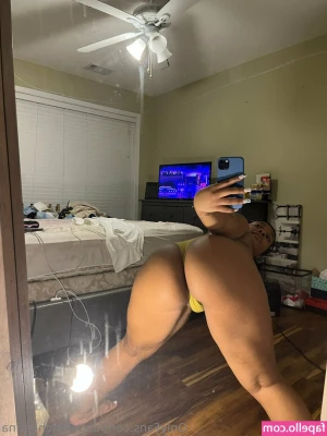 Dopegirlchristina - Who has an appointment with their favorite Doctor?👩🏻‍⚕️