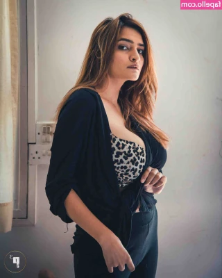 Sonali_malhotraa [ sonali-malhotraa ] - have a great weekend babe 😘