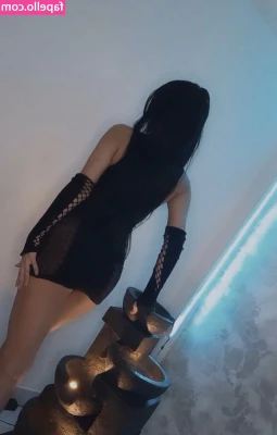 Vanessa.Usuga [ vanessa-usuga ] - Thong slippage - under water cam