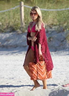 Sylvie Meis [ sylvie-meis ] - How’s everyone doing today? If you haven’t seen my most recent BG