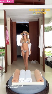 Sylvie Meis [ sylvie-meis ] - Just being weird