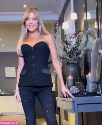 Sylvie Meis [ sylvie-meis ] - One week to go until my next big road trip