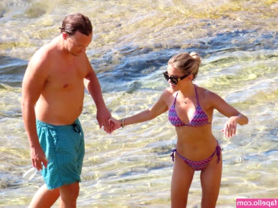 Sylvie Meis [ sylvie-meis ] - Should I go live I’m bored..