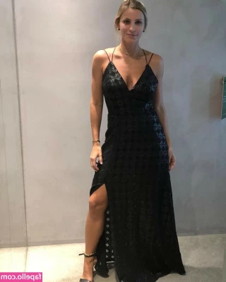 Fernanda Colombo [ fernanda-colombo ] - That sound is kinda hot, no?