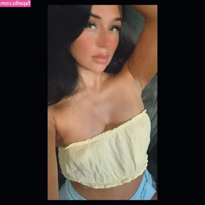 Doom LuckyGirl [ doom-luckygirl ] - Would you give me that 🍆?