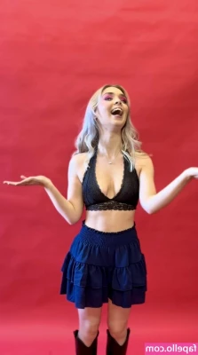 Kittysblind - Letting the girls out in my photoshoot