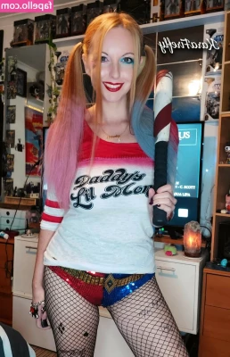 KaraFirefly - Would you suck this small sissy dick