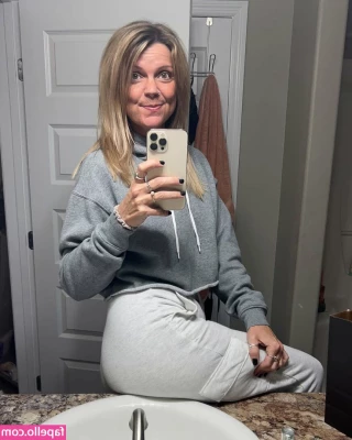 jennybelle - I ve had the worst migraine today so I ve been off my phone like all
