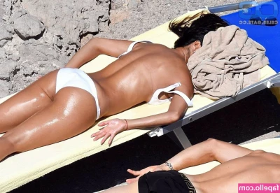 scherzinger - Work day pics for y all
