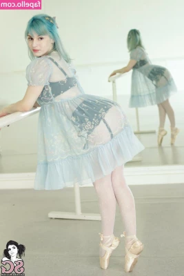 Miabelle [ miabelle-2 ] - Booty day today ?