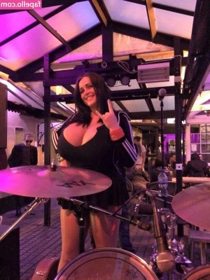 Sarah Lang [ sarah-lang ] - It s Fupa Friday    Lucy