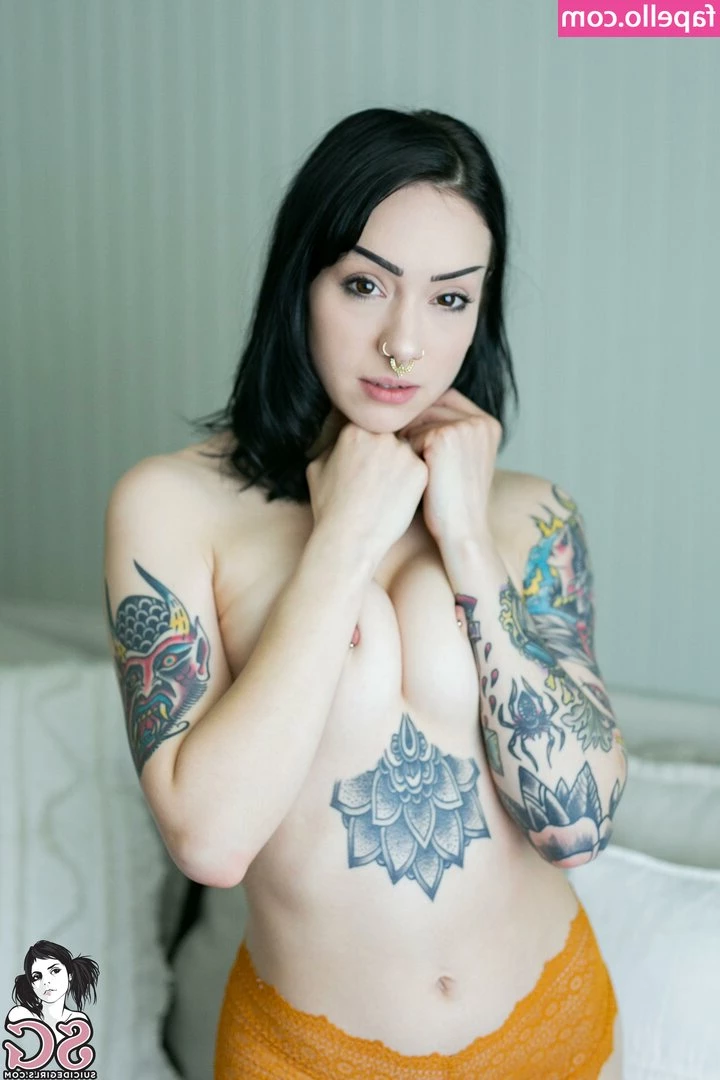 Feryn Suicide [ feryn-suicide ] - Do you like when I wear my silky lingerie for you