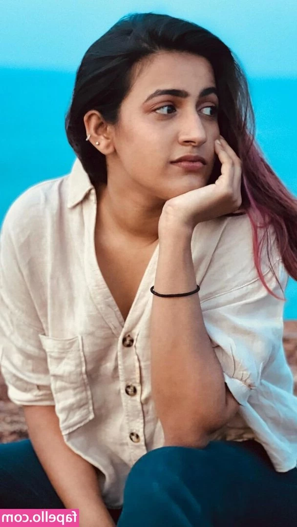 Niharika - Sometimes I love to just dance around naked