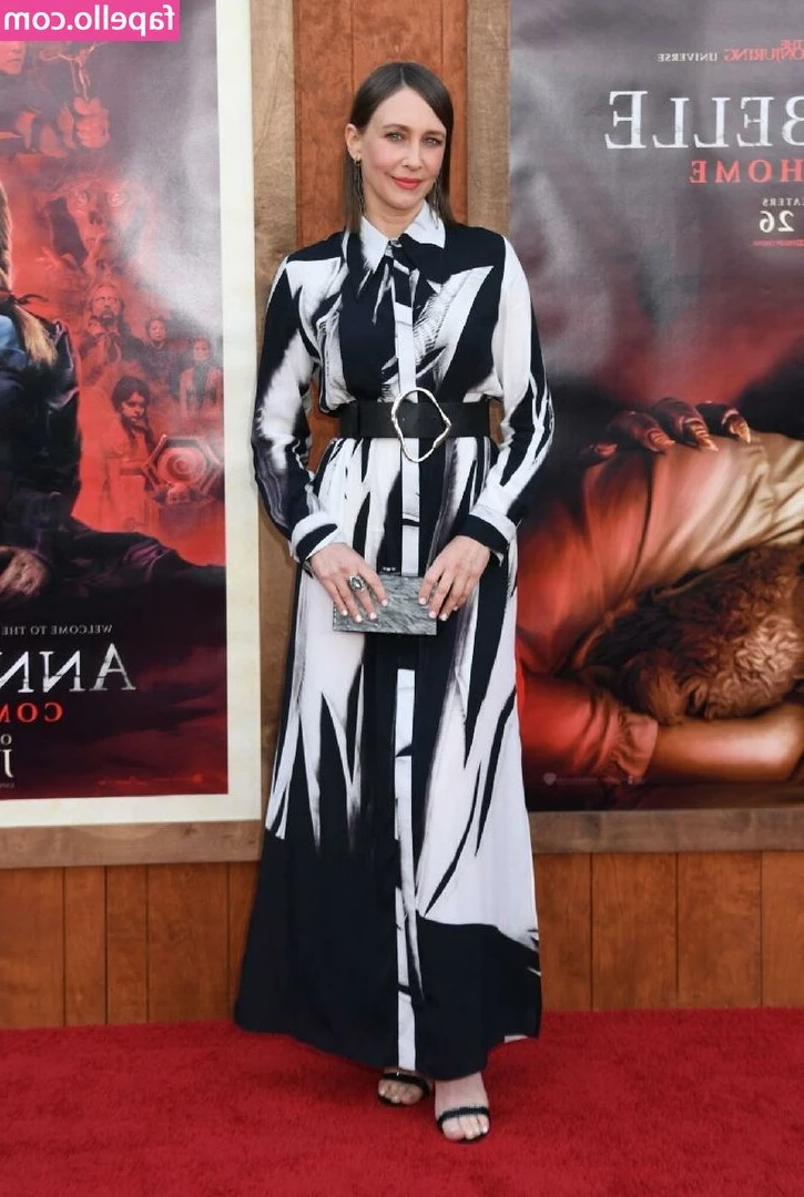 Vera Farmiga [ vera-farmiga ] - hi   spring cleaning for my hidden album  have three titty drop vids