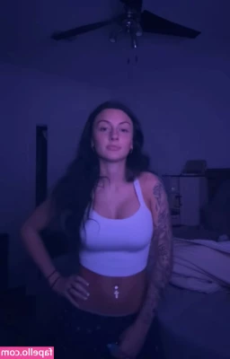 Claire Sellers [ claire-sellers ] - Cum with me and check out my NO SPAM and NO PTV page  Be a VIP member