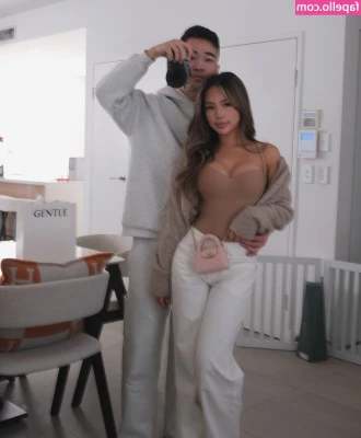 vivvianvu - My pussy is so lonely during lockdown 😿