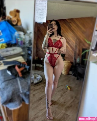 Alildore - Got something for the pussy eaters too 😸💞