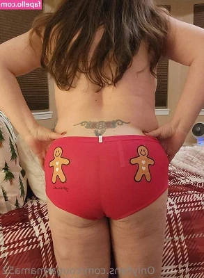 Candy Redwing [ candy-redwing ] - Where’s Daddy? Babygirl is waiting 🙇🏼‍♀️💦