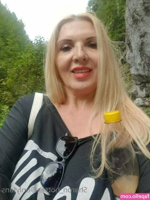 Lady Sharon [ lady-sharon ] - I like to tease 😈  And you also like it😉 What is in your mind