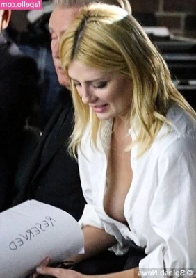 Mischa Barton [ mischa-barton ] - Sorry to the non-undies fans...I just got a bout of undies shots