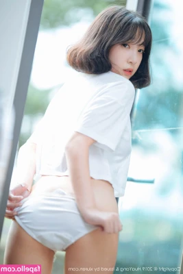 Kang Inkyung [ kang-inkyung ] - Bedtime jerk 🐻💦 (3rd time’s a charm, I hope. Trying a
