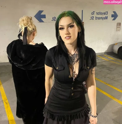 1111claire1111 - Eat my pussy from the back ;)
