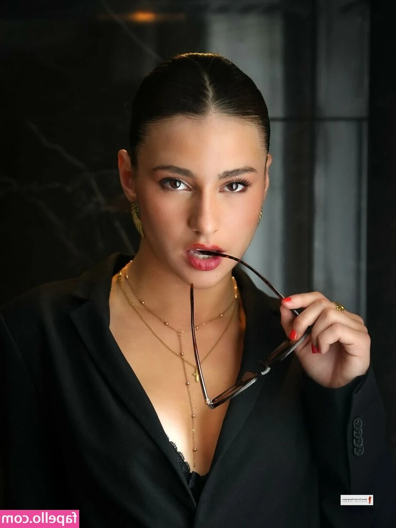 Elisa.fbre [ elisa-fbre ] - Baby it’s cold outside