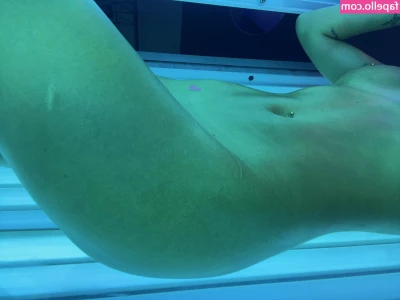 naughty_autie [ naughty-autie-1 ] - Hearing my neighbors fuck makes me horny and I have no one to play
