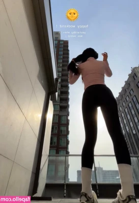 Crystal Park [ crystal-park ] - my boobs are popping in thisss 😊