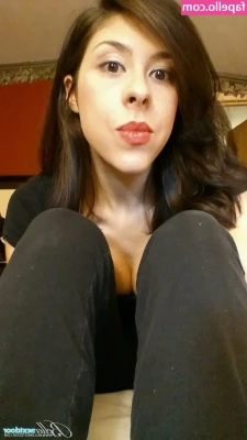 Nina1987 - i'd love to feel your hands all over me rn 🤤