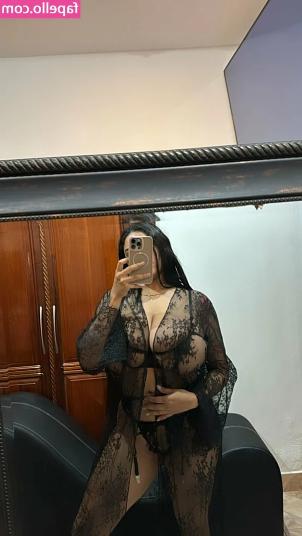 Karen García [ karen-garca ] - Put me against the wall and have some fun with me ;)