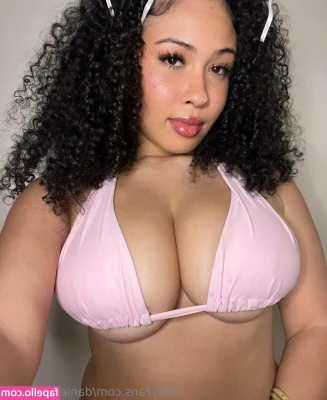 Danielle Ramona [ danielle-ramona ] - Tanning fully naked ☀️