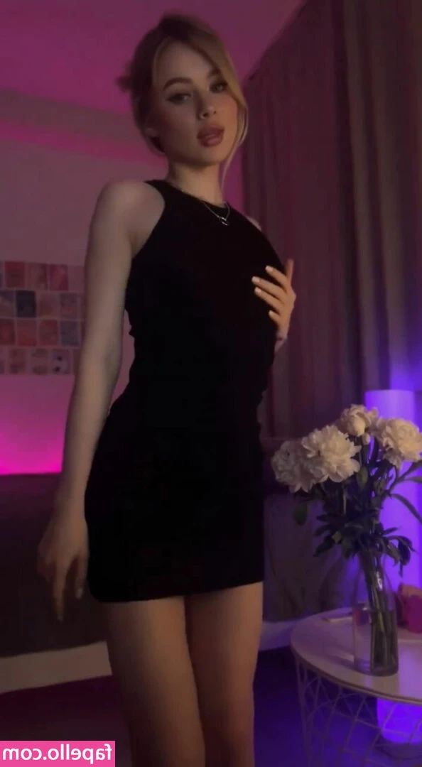 lovemesofia - 𝙨𝙤 𝙗𝙖𝙙 𝙢𝙮 𝙝𝙖𝙞𝙧 𝙞𝙨