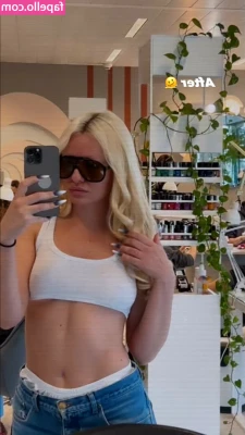 Alexandra Stan [ alexandra-stan ] - I wish I had someone to lick my clit while I fuck myself
