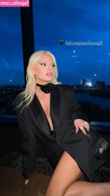 Alexandra Stan [ alexandra-stan ] - Mercoledì vedrete il seguito con un mega video dove gioco con il mio