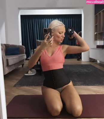 Alexandra Stan [ alexandra-stan ] - Like what you see? Drop a tip and let me know! Plenty more where that