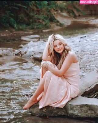 Mallory James Mahoney [ mallory-james-mahoney ] - Good morning 🥰 I wish you a wonderful day 🥰💕